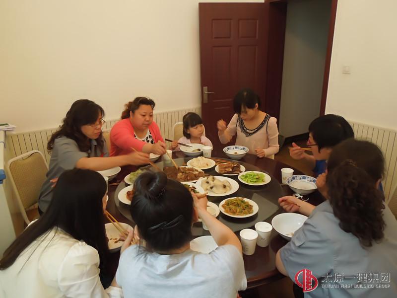 又到粽叶飘香时