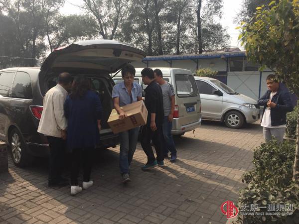 项管处两节慰问工地