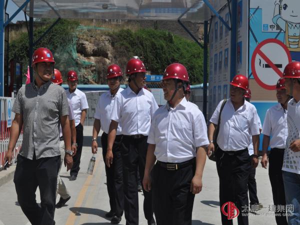 五分公司组织管理人员参观学习